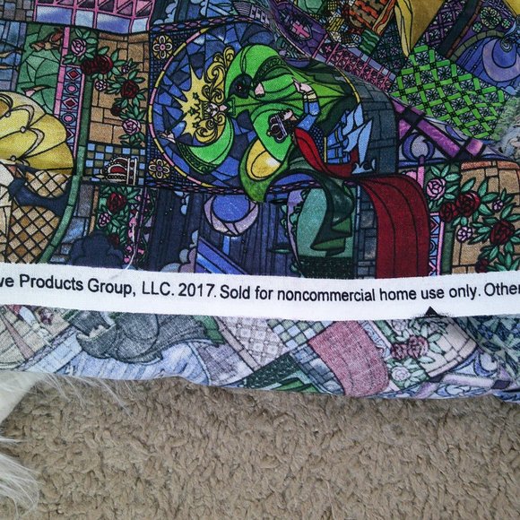 Disney Fabric Love Story and Beauty and Beast Lot of 2 - Picture 4 of 4